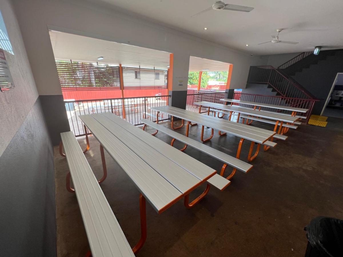 Tomato Backpackers Hostel Bundaberg Exterior photo